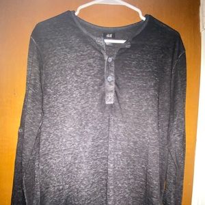 Thin H&M men’s long sleeve shirt